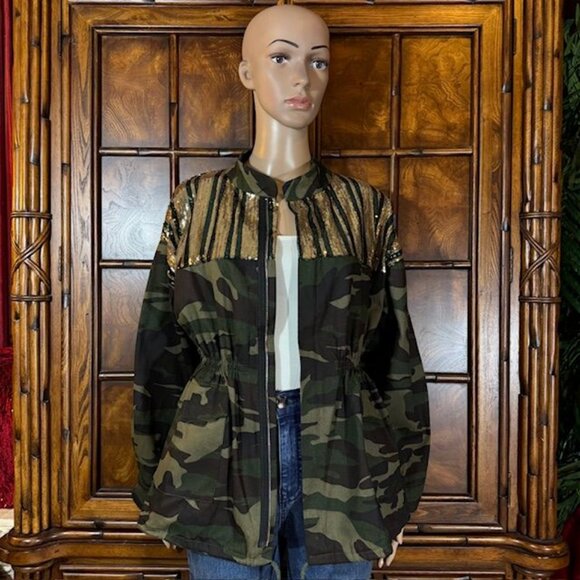 NWOT Camo Stripe Sequin Drawstring Adjustable Bubble Hem Elastic Waist Jacket - Picture 1 of 16